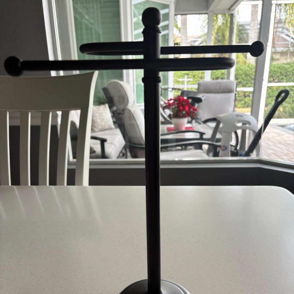 Rubbed Bronze Double Towel Holder